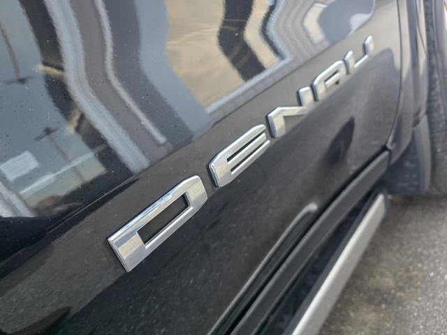 GMC Sierra 1500 4WD Crew Cab 147" Denali 2020