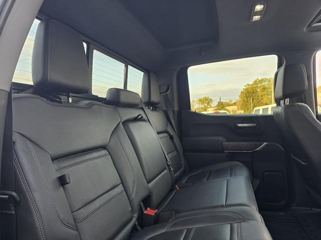 GMC Sierra 1500 4WD Crew Cab 147" Denali 2020