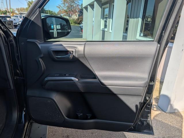 Toyota Tacoma 4WD TRD Off Road Double Cab 6' Bed AT (Natl) 2022