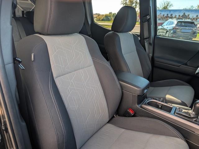 Toyota Tacoma 4WD TRD Off Road Double Cab 6' Bed AT (Natl) 2022