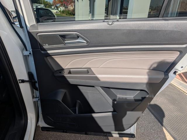 Volkswagen Atlas Cross Sport 3.6L V6 SEL Premium R-Line 4MOTION 2022