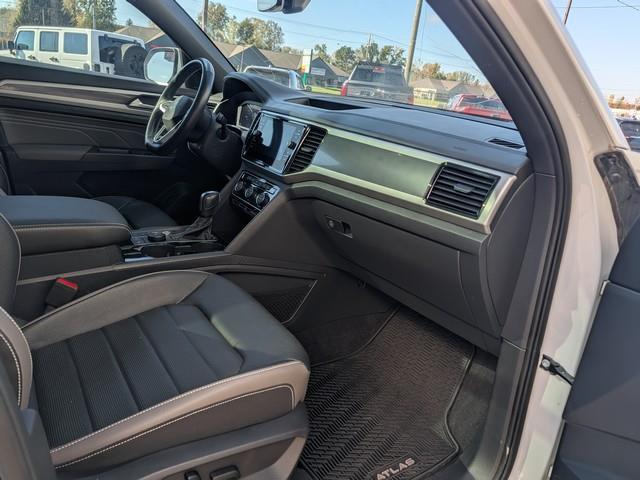 Volkswagen Atlas Cross Sport 3.6L V6 SEL Premium R-Line 4MOTION 2022