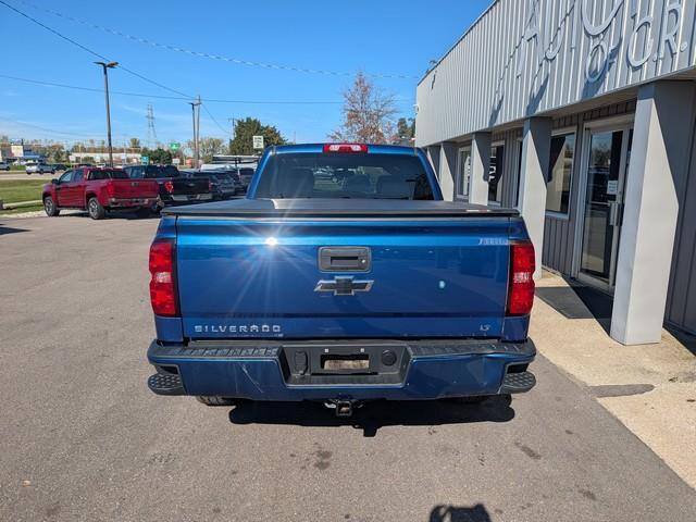 Chevrolet Silverado 1500 4WD Double Cab 143.5" LT w/2LT 2017