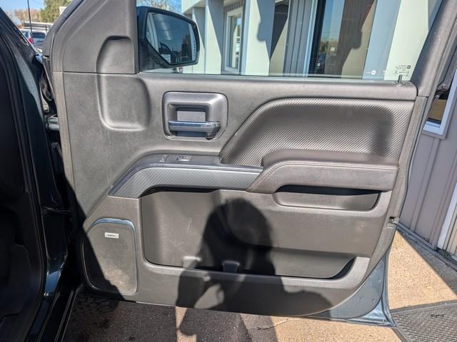 GMC Sierra 1500 4WD Crew Cab 153.0" SLT 2017