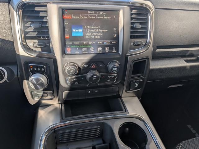 RAM 1500 4WD Quad Cab 140.5" Sport 2017