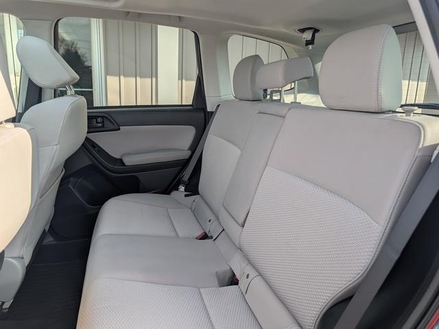 Subaru Forester 4dr CVT 2.5i Premium PZEV 2016