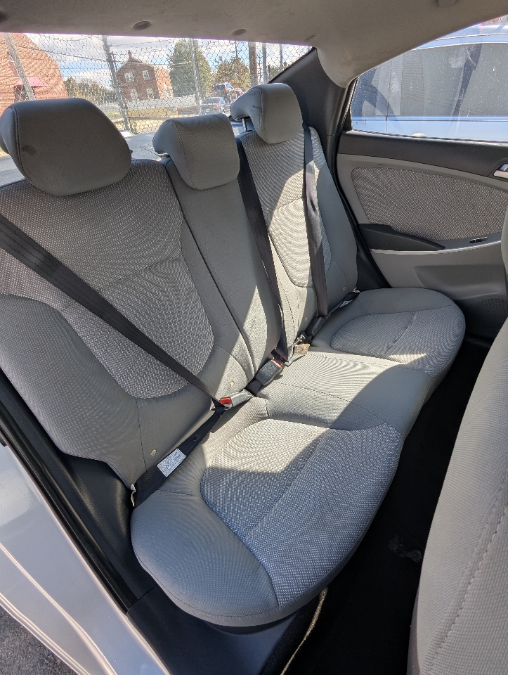 Hyundai Accent GLS 4-Door 2014 Hyundai Accent GLS 4-Door 2014