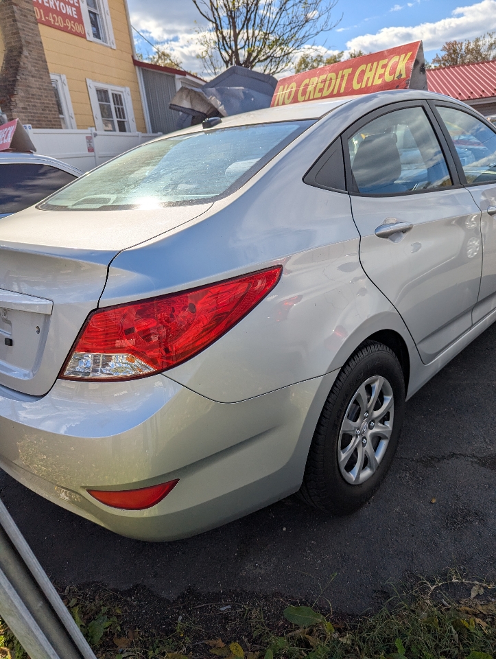 Hyundai Accent GLS 4-Door 2014 Hyundai Accent GLS 4-Door 2014
