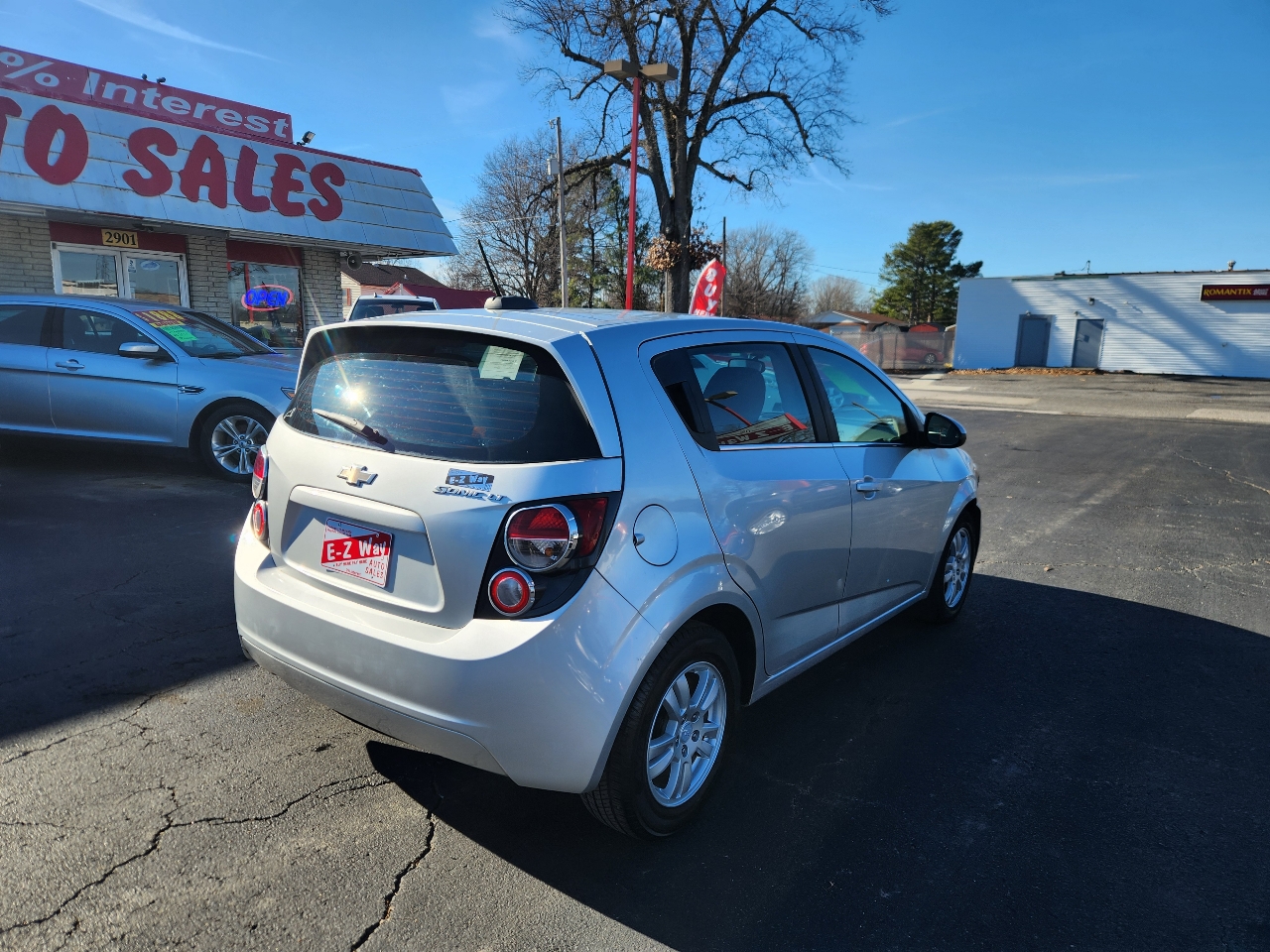 Chevrolet Sonic LT Auto 5-Door 2016