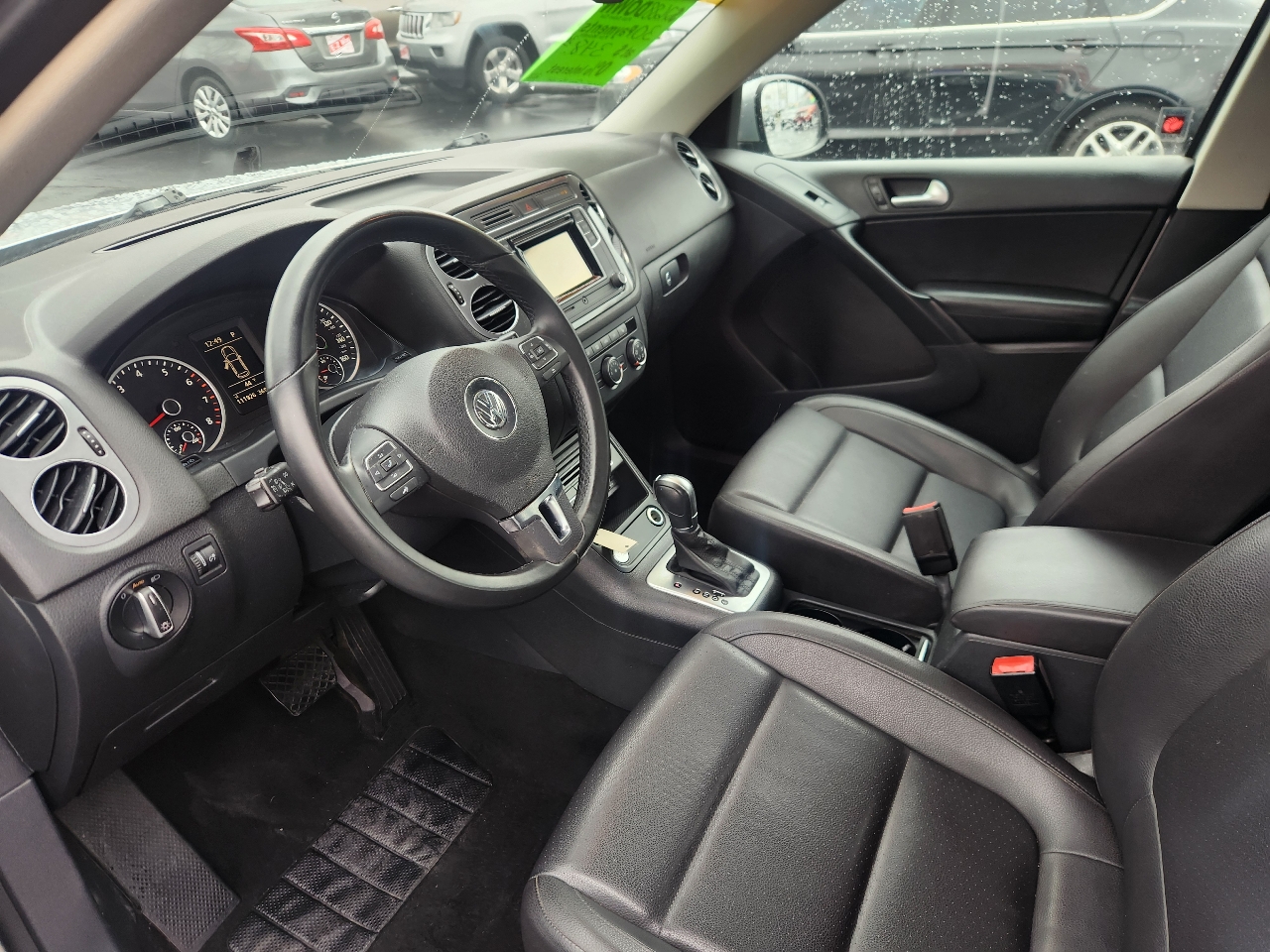 Volkswagen Tiguan SE 2016