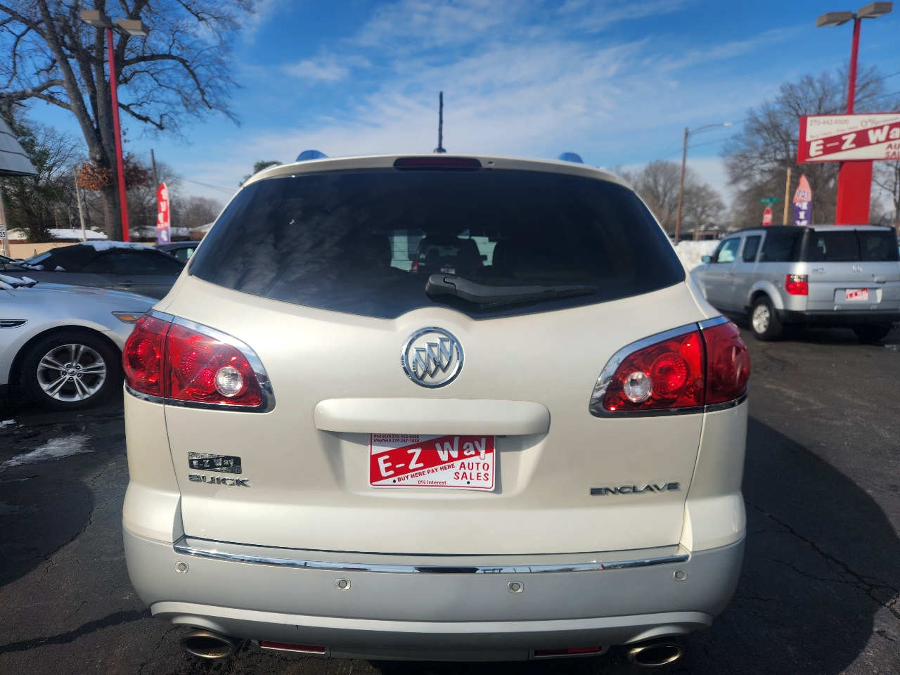 Buick Enclave Premium FWD 2012