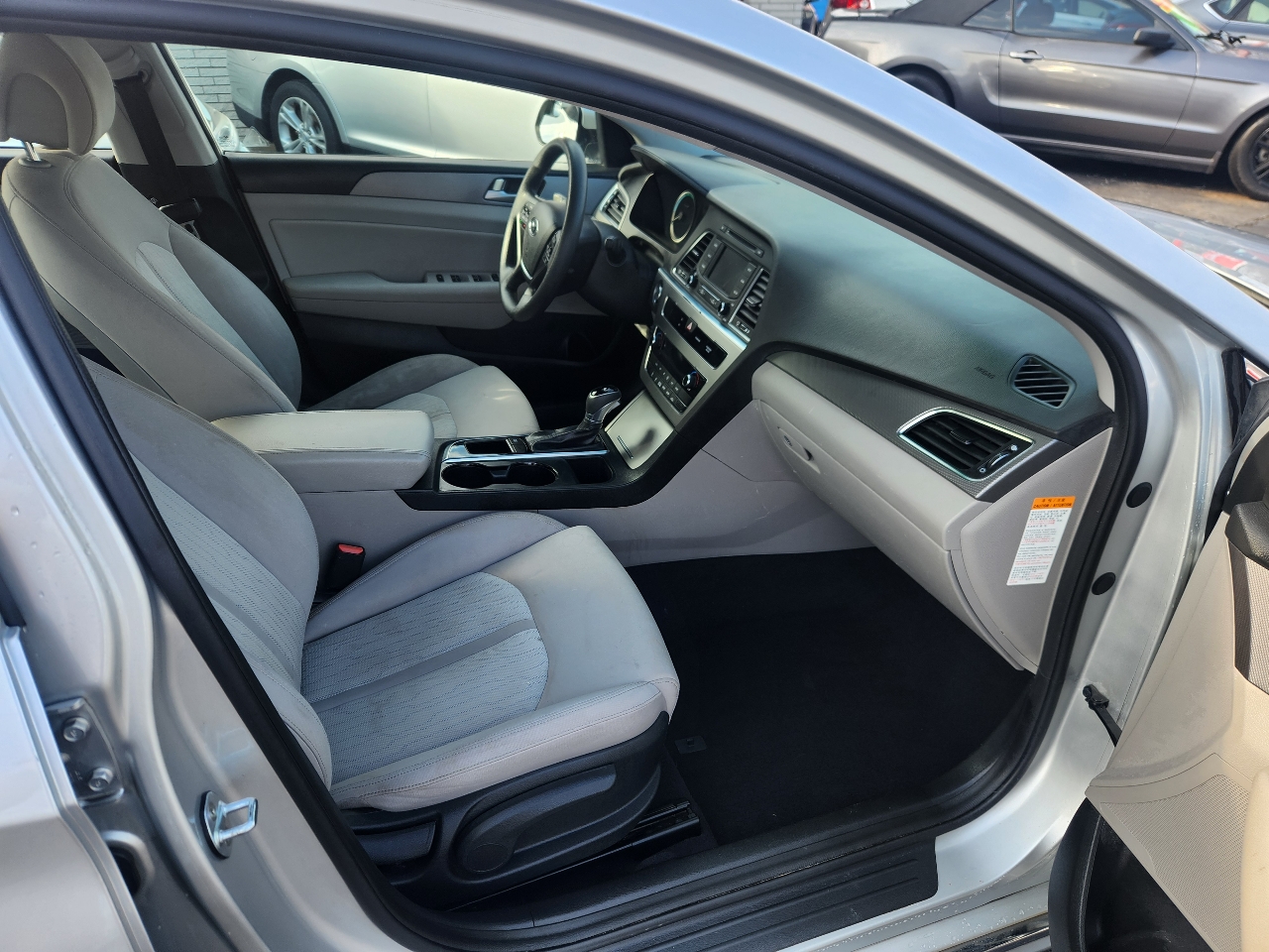 Hyundai Sonata Hybrid Base 2016