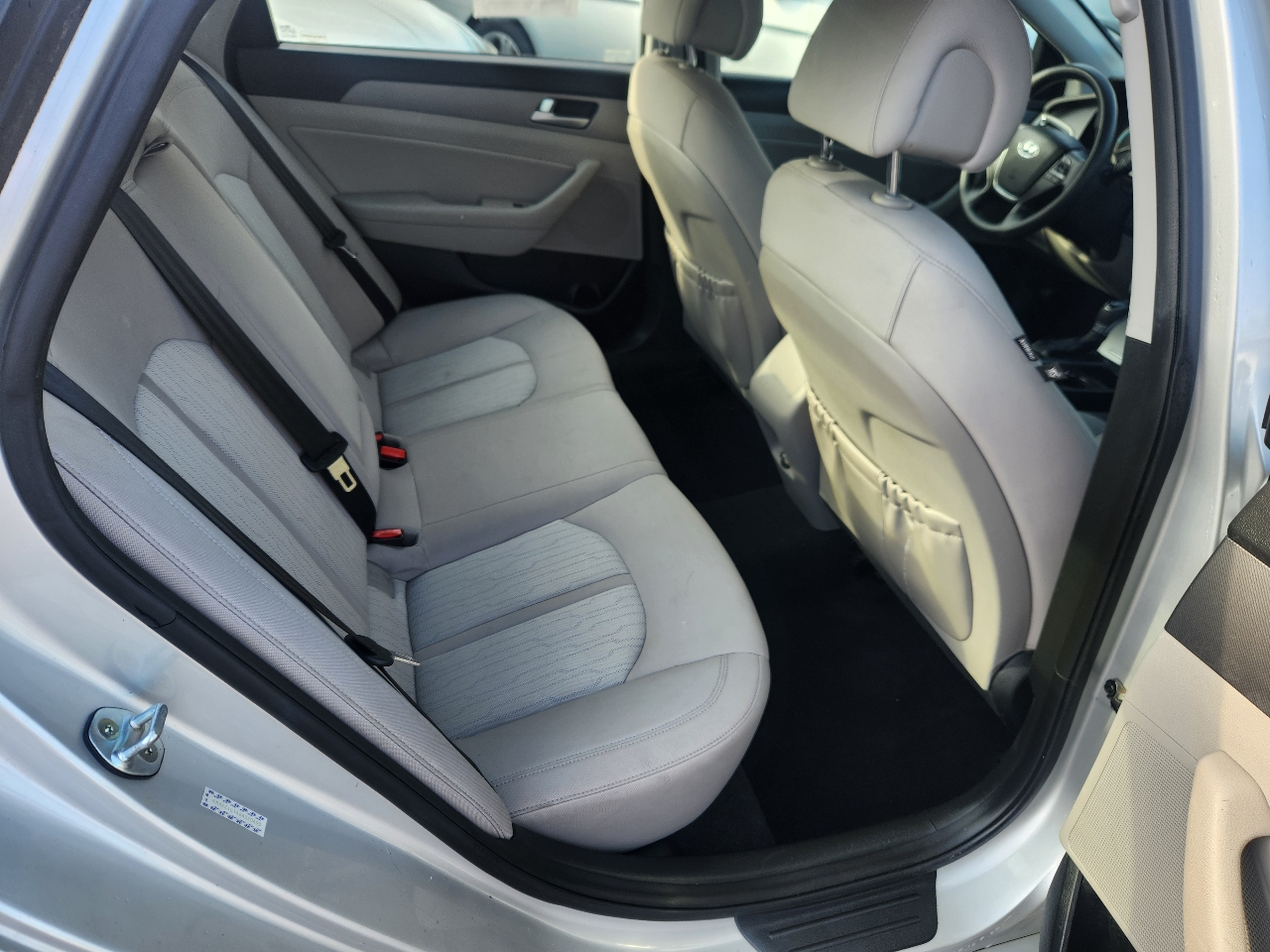 Hyundai Sonata Hybrid Base 2016