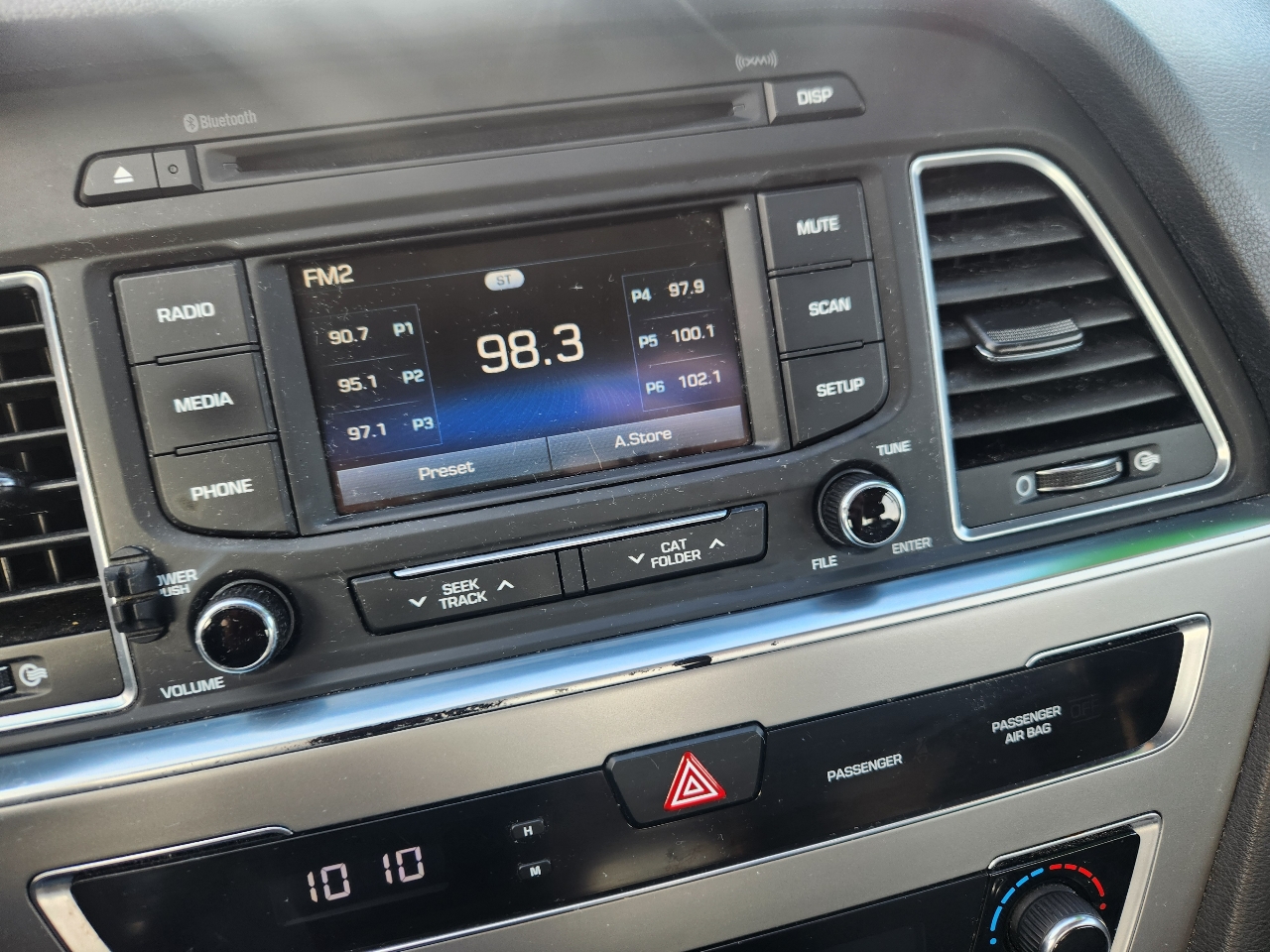 Hyundai Sonata Hybrid Base 2016