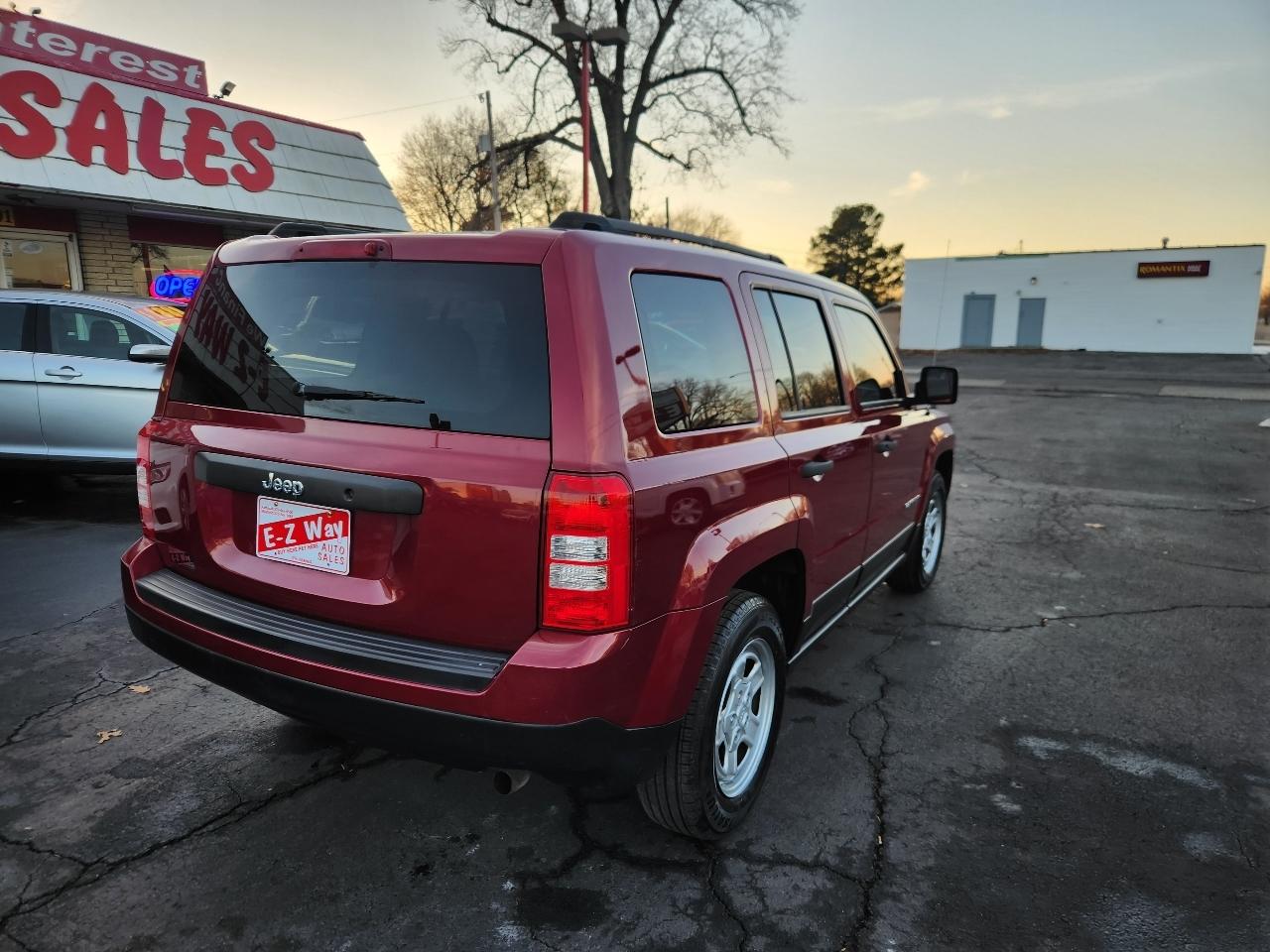 Jeep Patriot Sport 2WD 2014