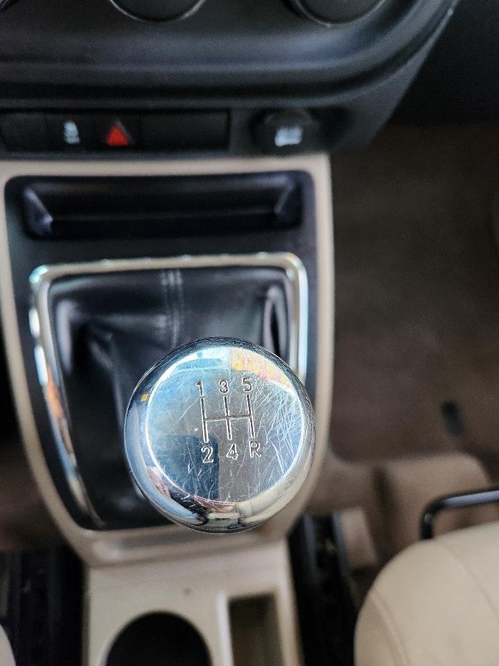 Jeep Patriot Sport 2WD 2014