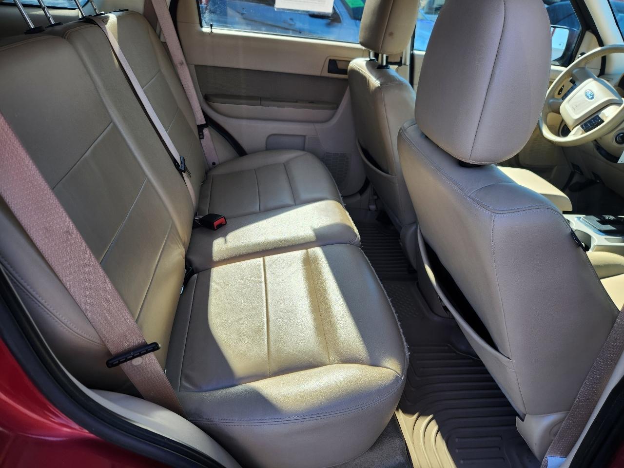 Ford Escape XLT FWD 2011