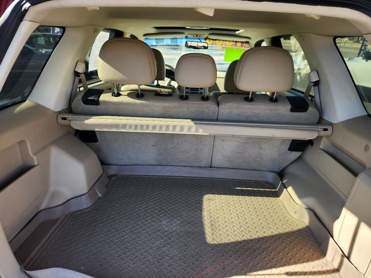 Ford Escape XLT FWD 2011