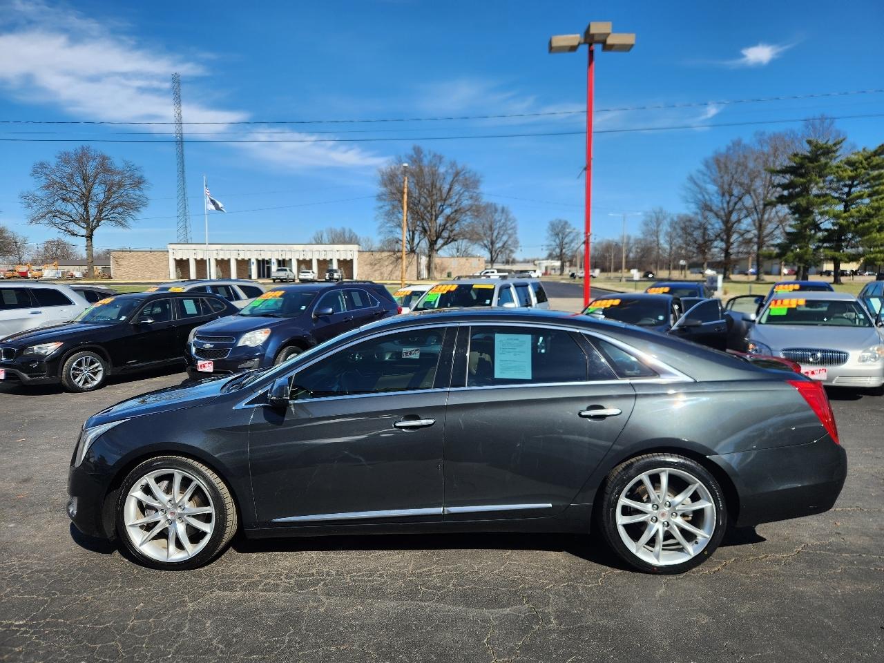 Cadillac XTS Premium 2013