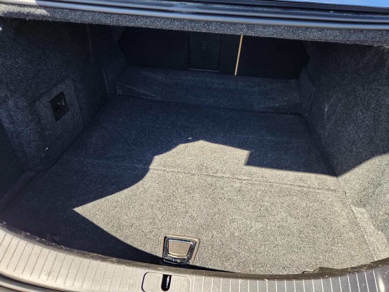 Cadillac XTS Premium 2013