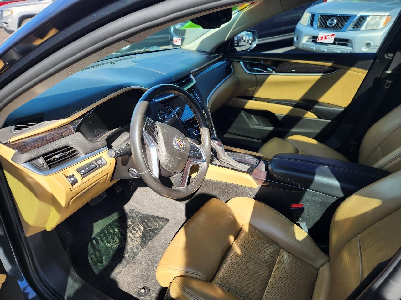 Cadillac XTS Premium 2013