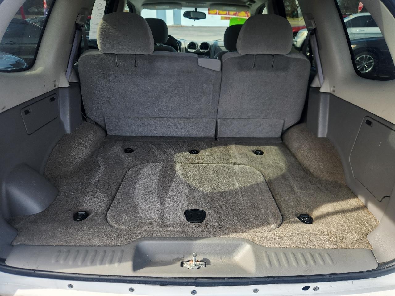 GMC Envoy SLE 2WD 2006