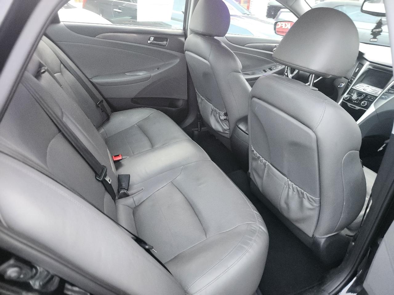 Hyundai Sonata Hybrid Sedan 2014