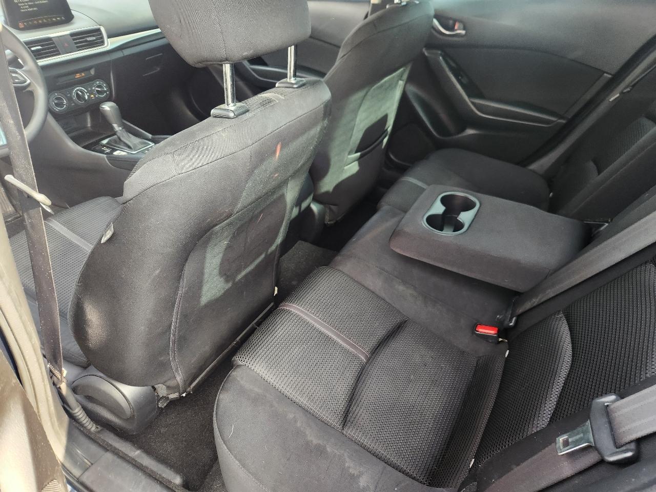 Mazda MAZDA3 i Sport AT 4-Door 2017