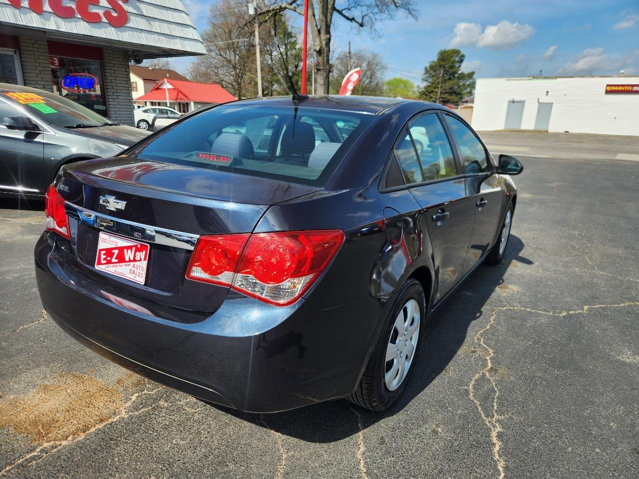 Chevrolet Cruze LS Auto 2014