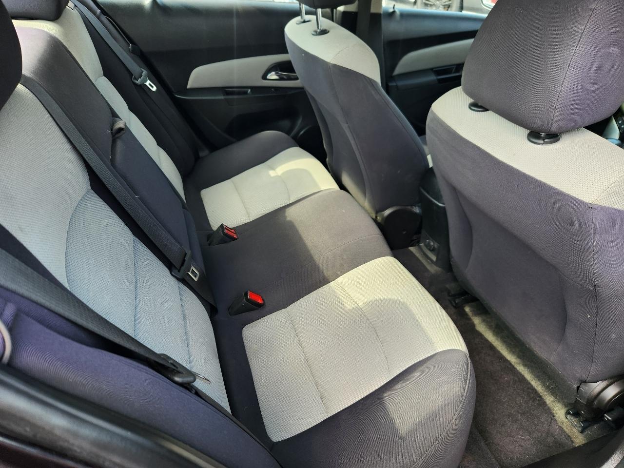 Chevrolet Cruze LS Auto 2014