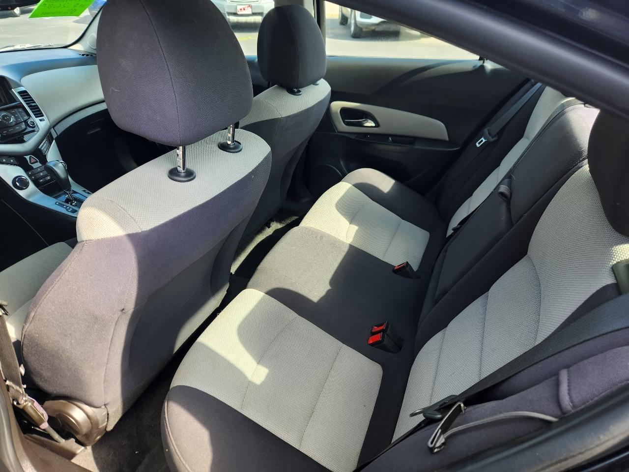 Chevrolet Cruze LS Auto 2014