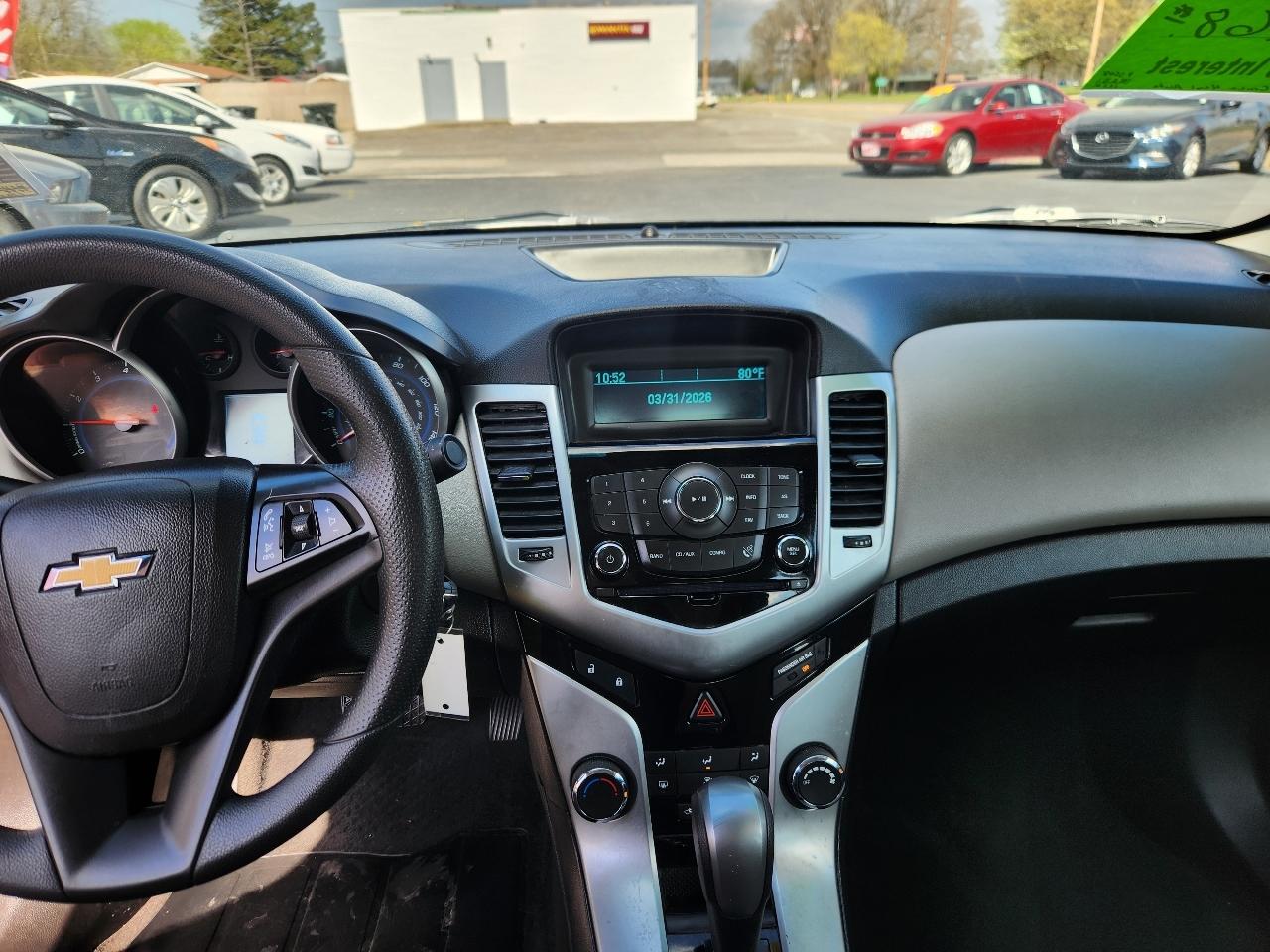 Chevrolet Cruze LS Auto 2014