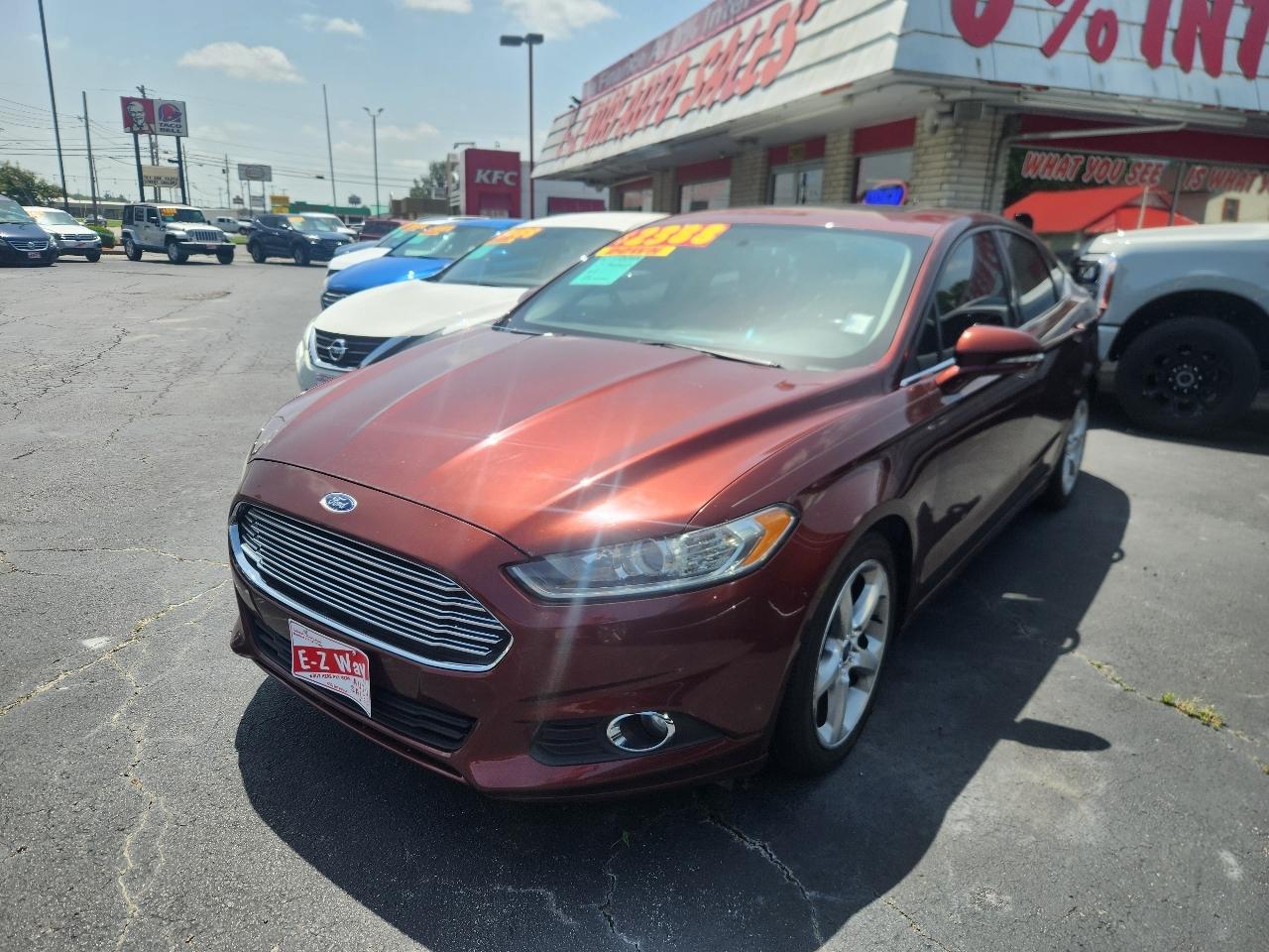 Ford Fusion SE 2015