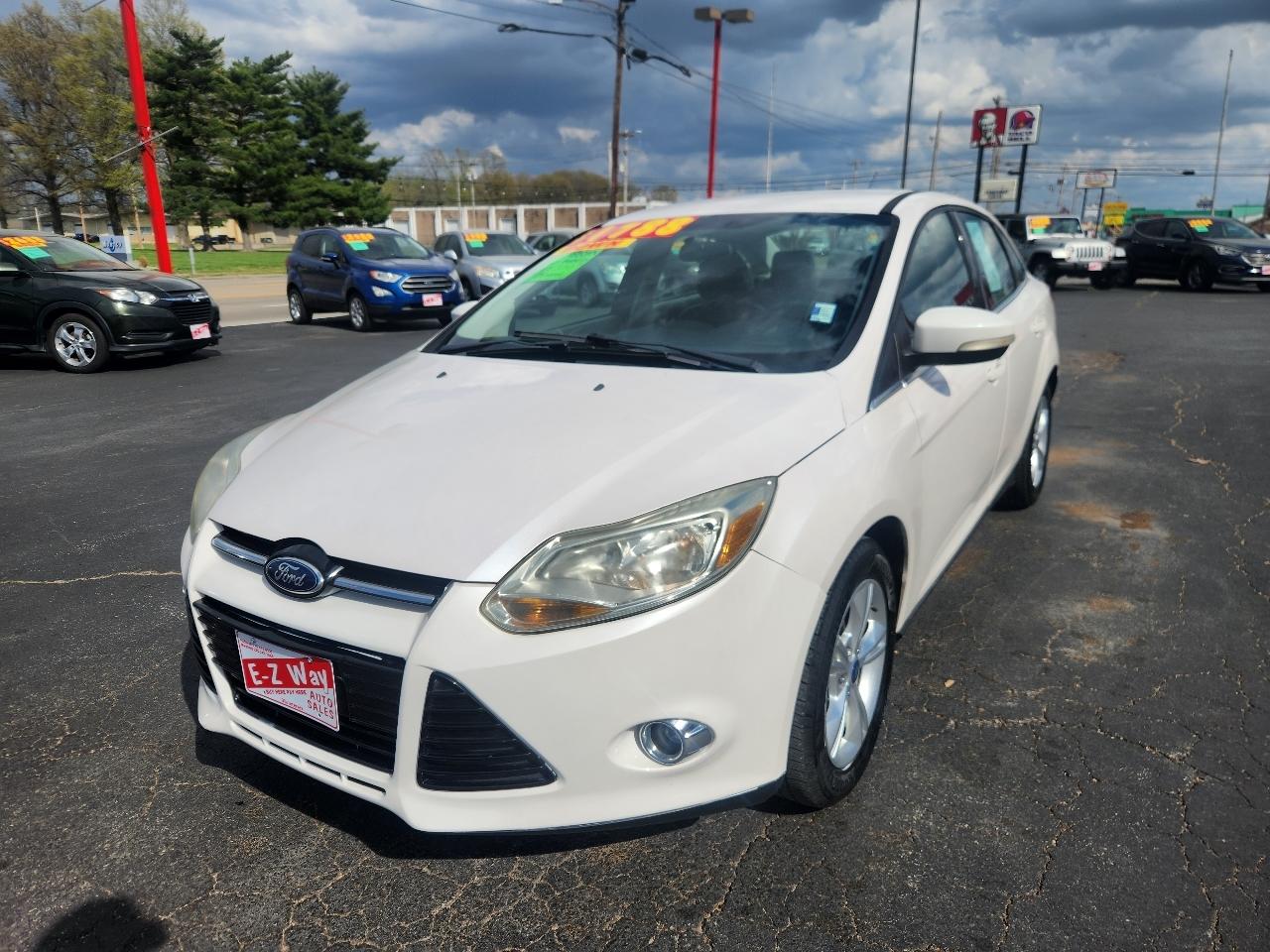 Ford Focus SEL Sedan 2012