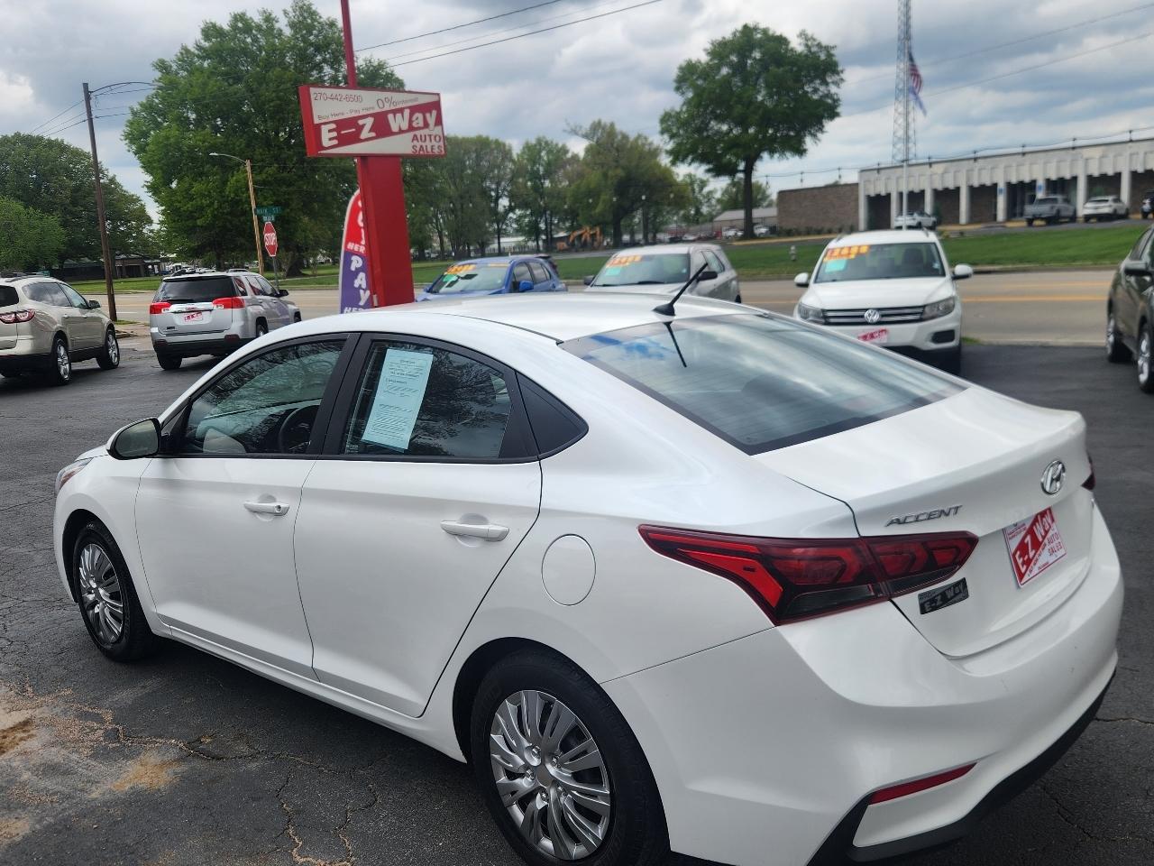 Hyundai Accent SEL 4-Door 6A 2020