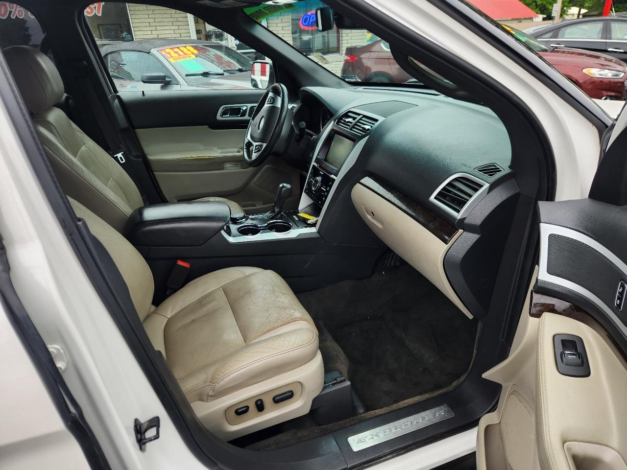 Ford Explorer  2015
