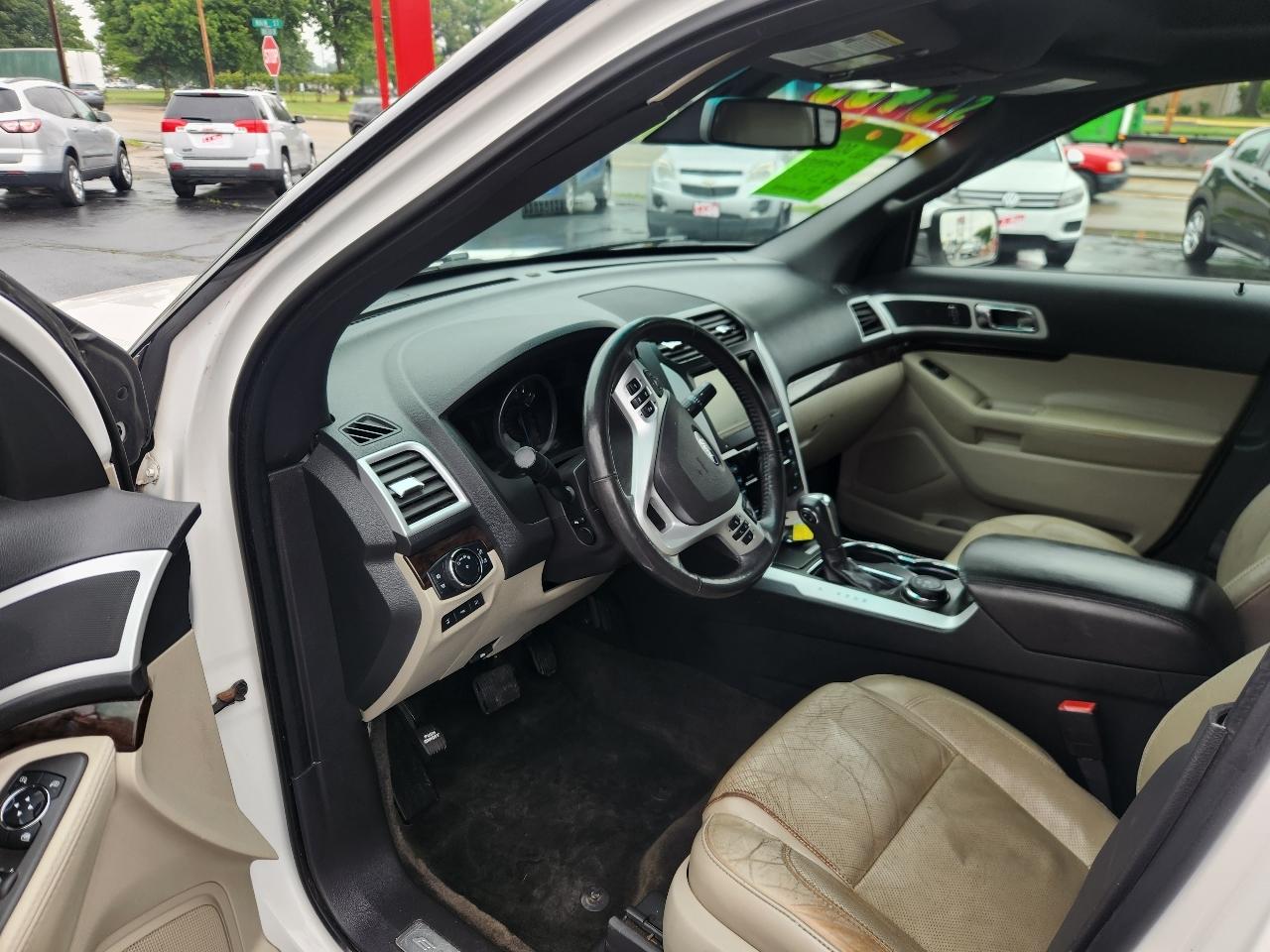 Ford Explorer  2015