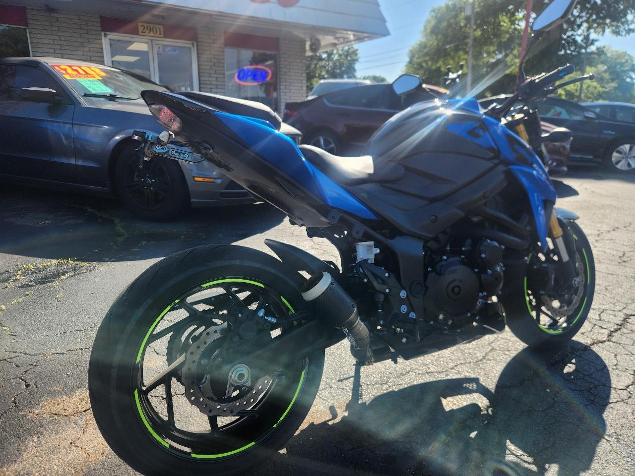 Suzuki GSX-S750  2022