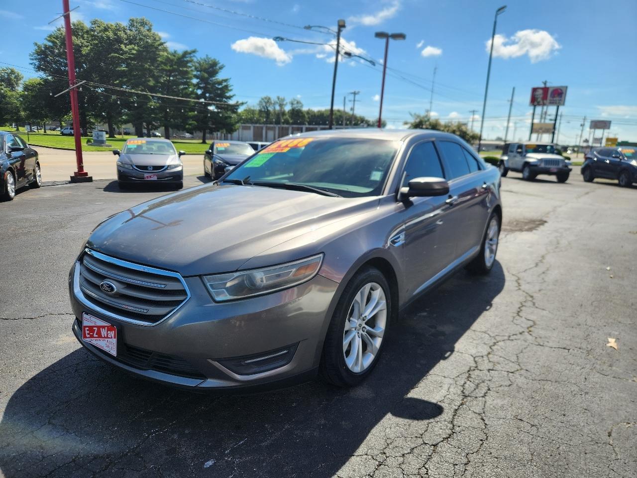 Ford Taurus SEL FWD 2013