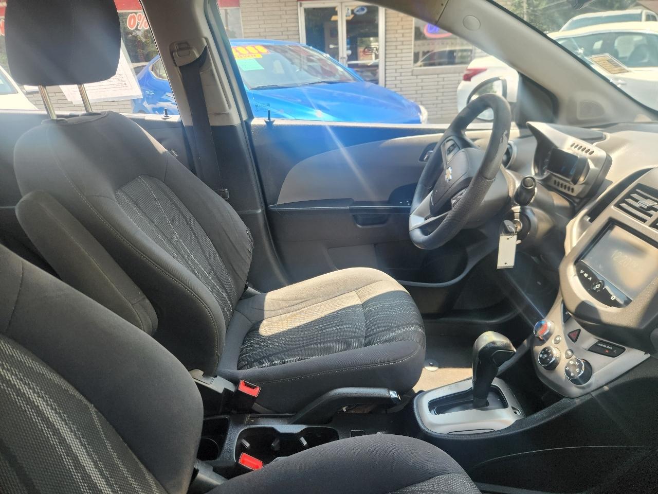 Chevrolet Sonic LT Auto Sedan 2016