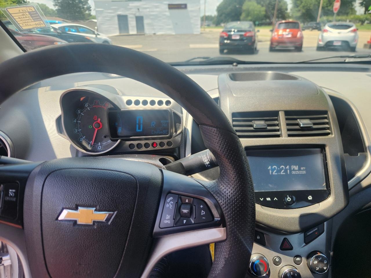 Chevrolet Sonic LT Auto Sedan 2016