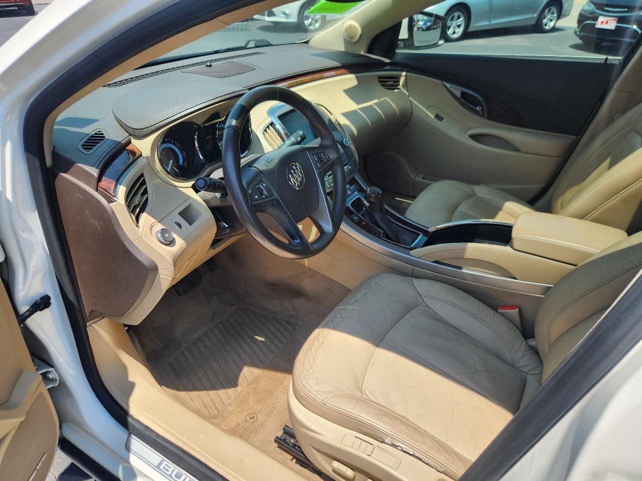 Buick LaCrosse CXL FWD 2010