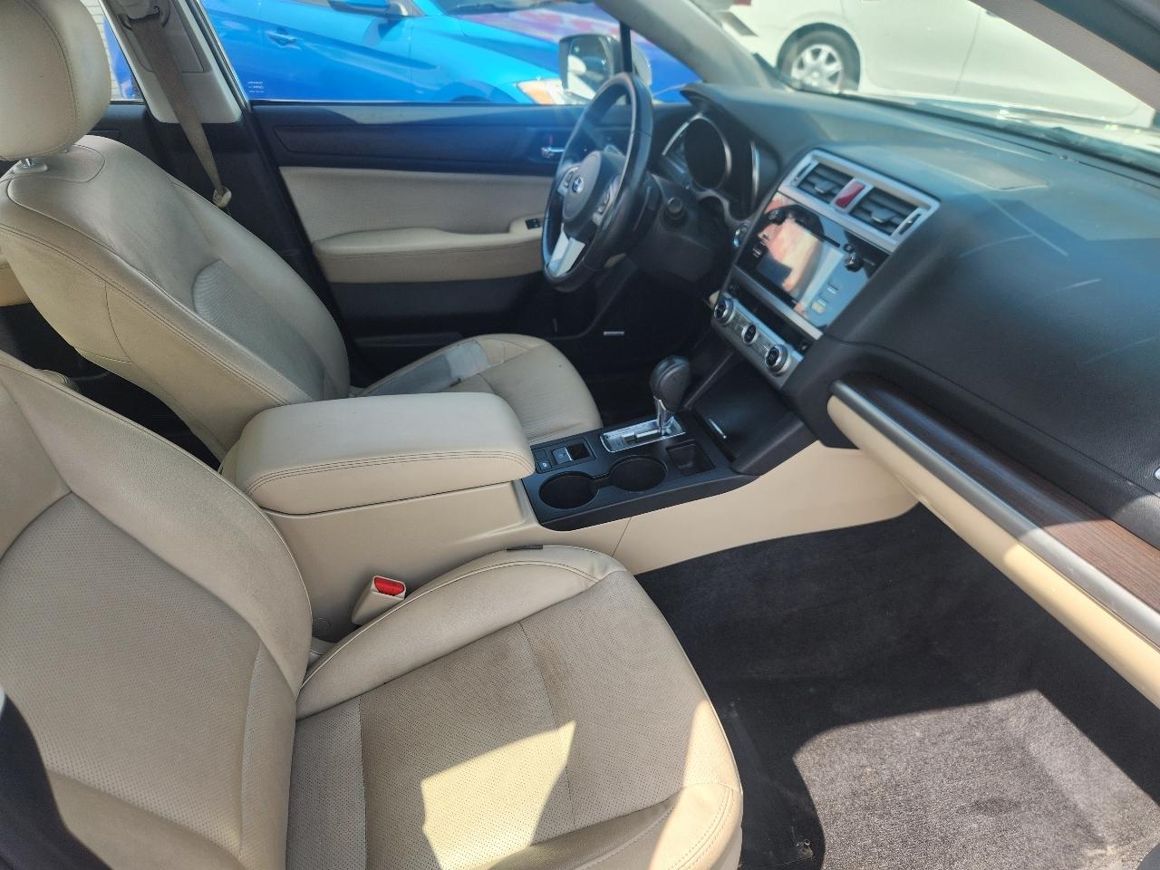Subaru Legacy 2.5i Limited 2015