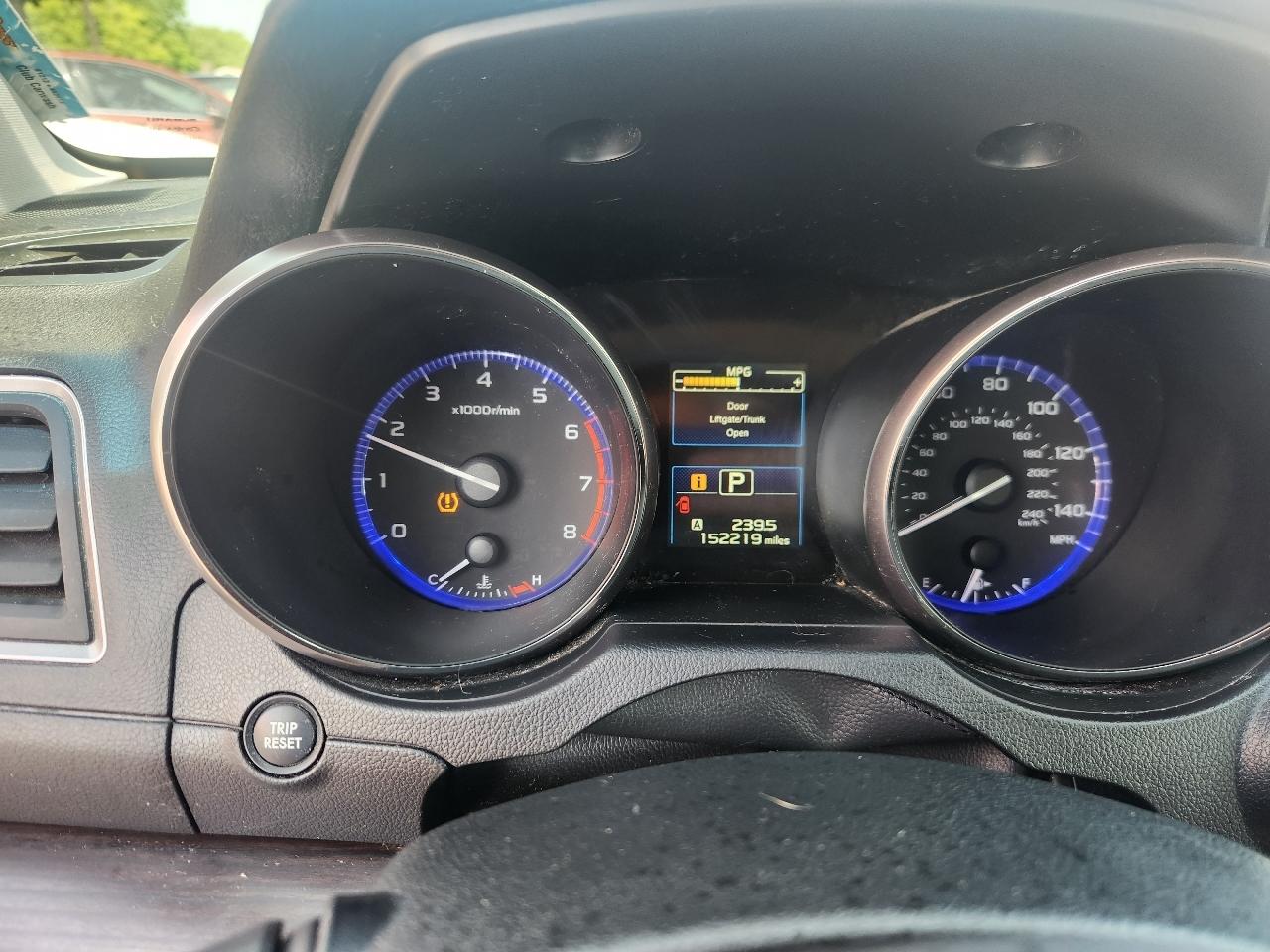 Subaru Legacy 2.5i Limited 2015