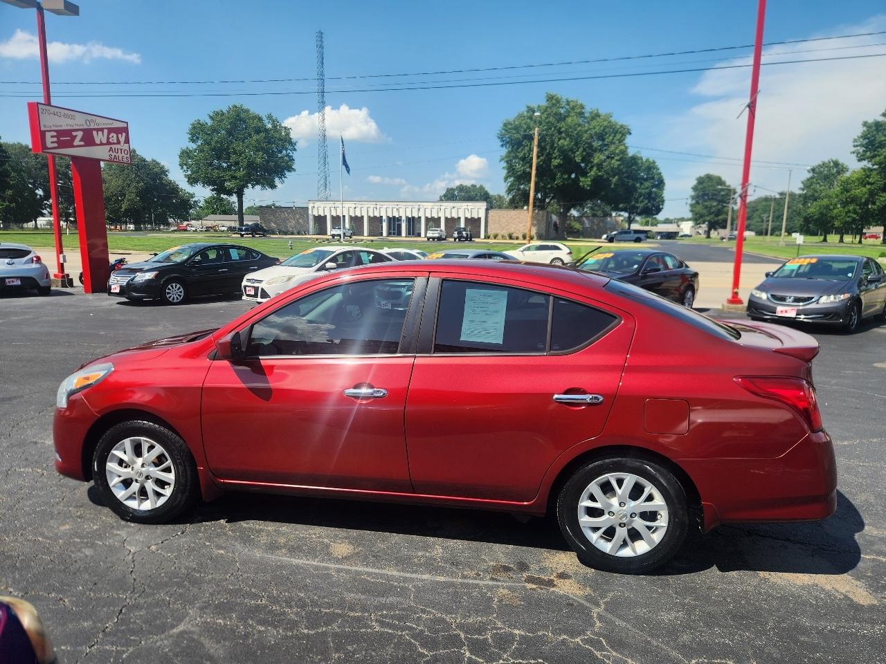 Nissan Versa 1.6 S 5M 2016