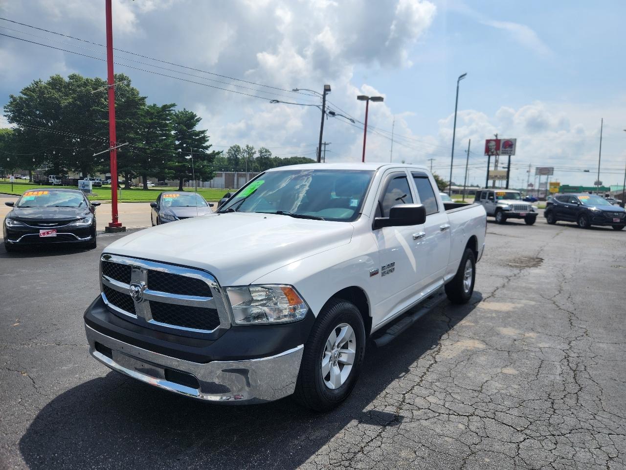 RAM 1500 SLT Quad Cab 2WD 2014