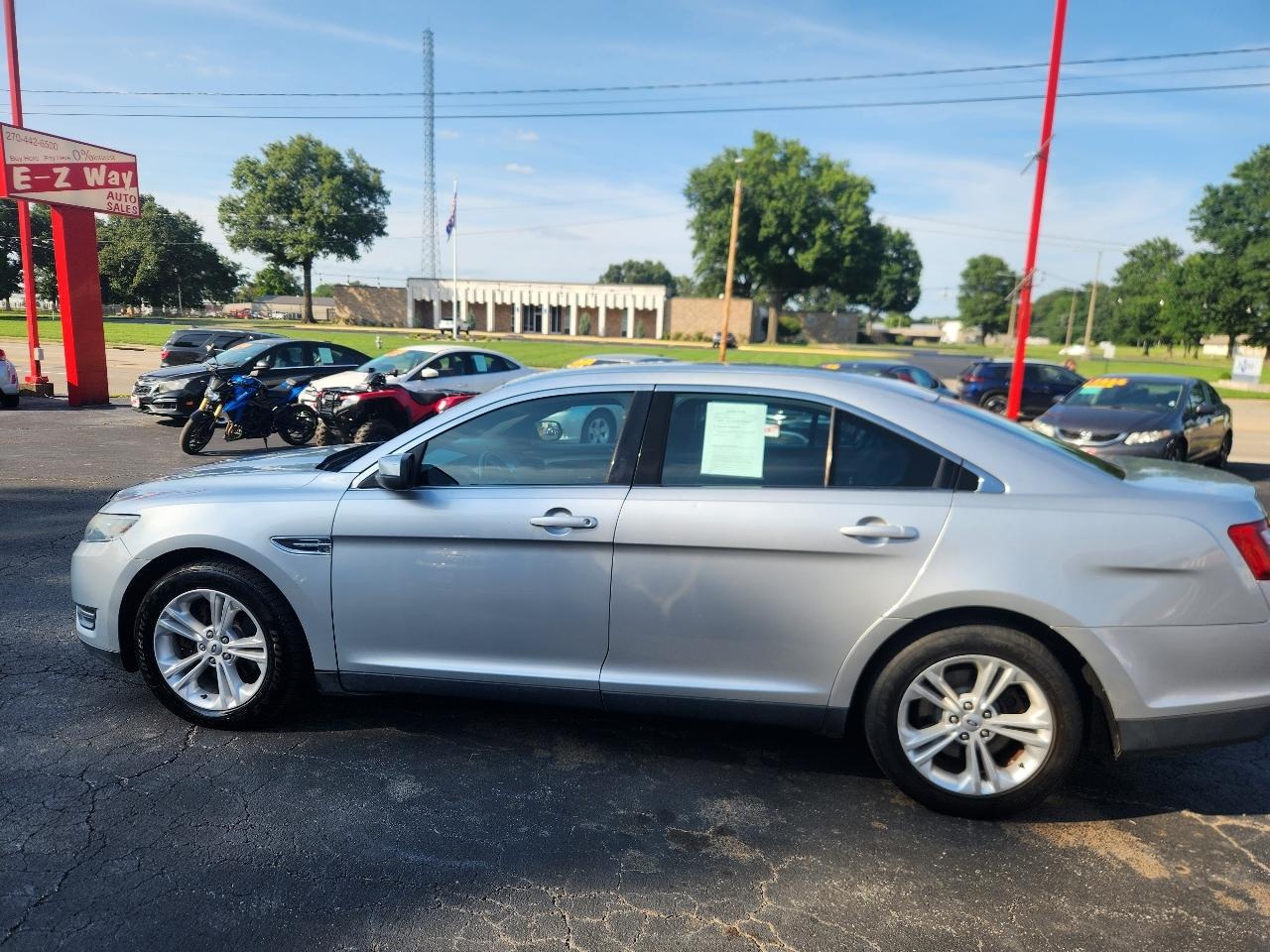 Ford Taurus SEL FWD 2013
