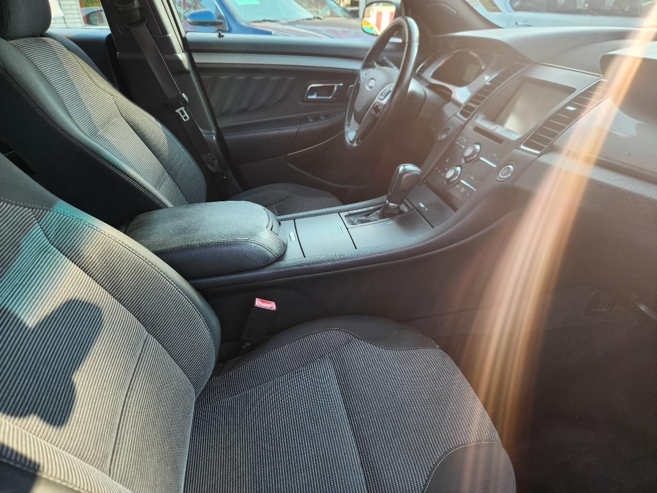 Ford Taurus SEL FWD 2013