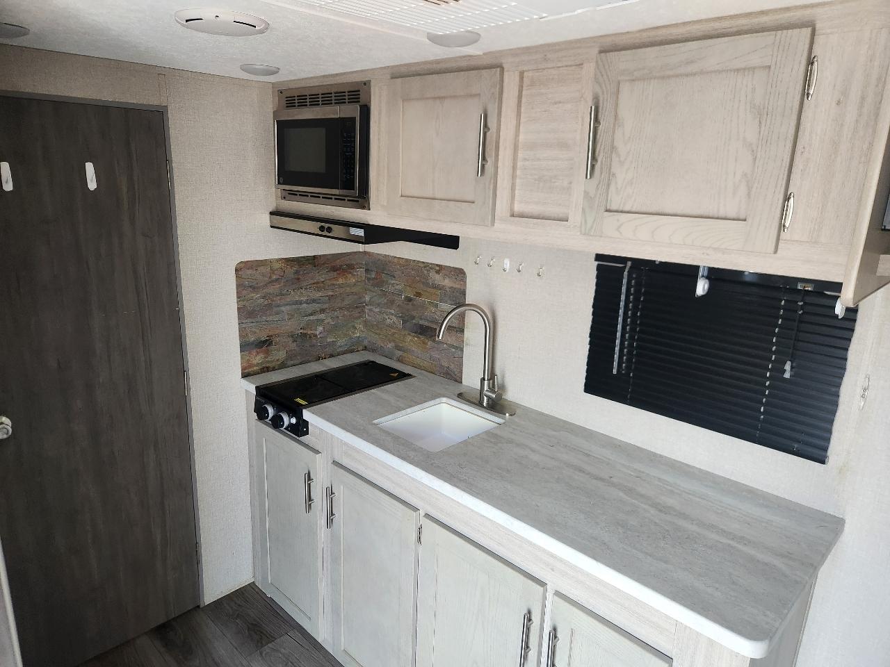 Coachmen Catalina  2023