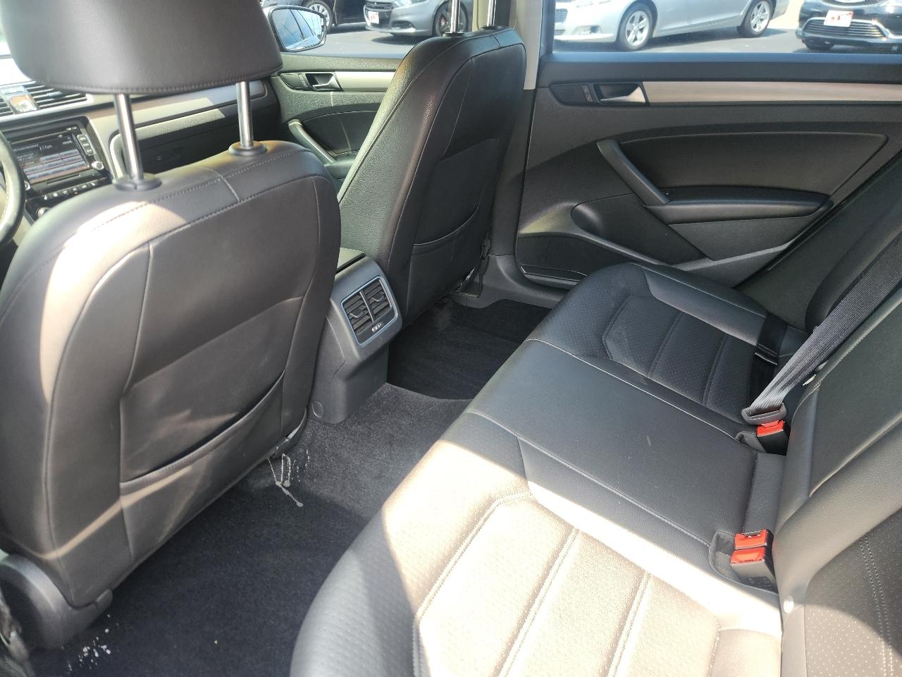 Volkswagen Passat 2.0L TDI SE AT 2014